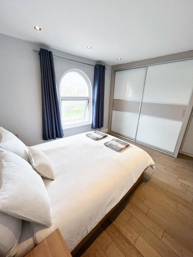 Modern 1 Bedroom Flat Close To Vauxhall London Exterior photo